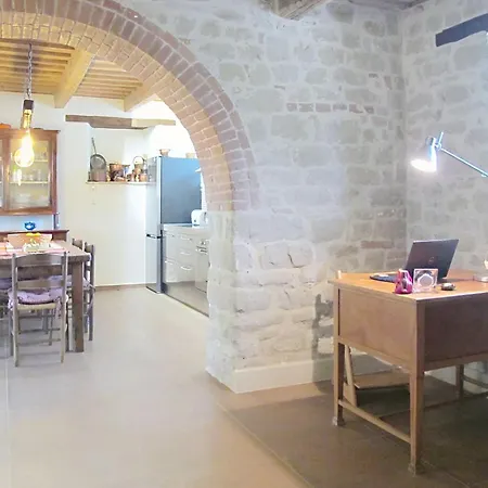 Il Casolare E Il Fienile By Interhome