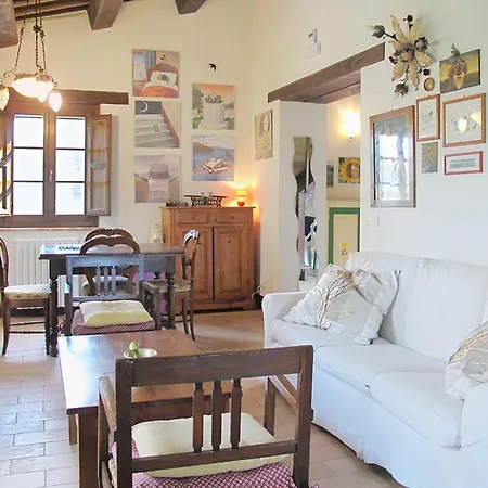 Il Casolare E Il Fienile By Interhome Feriehus