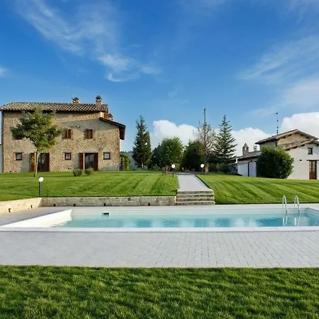 Il Casolare E Il Fienile By Interhome
